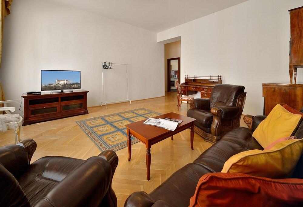 Ambiente Serviced Apartments - Tallerova Bratislava Exteriér fotografie