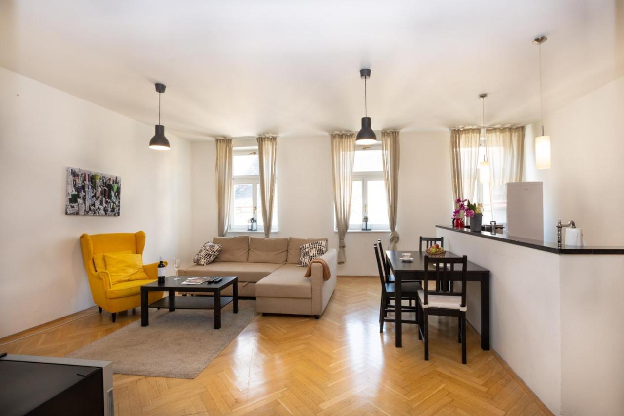 Ambiente Serviced Apartments - Tallerova Bratislava Exteriér fotografie